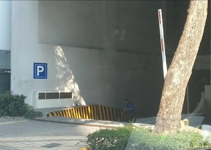 Casa Rosa3 2br Loft In Bgc 5 People *