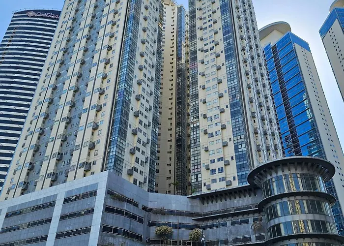 Casa Rosa3 2br Loft In Bgc 5 People Apartamento Manila