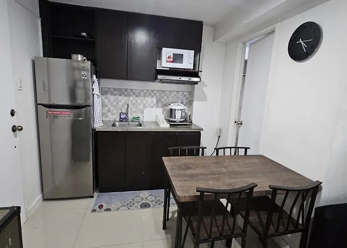 Casa Rosa3 2br Loft In Bgc 5 People